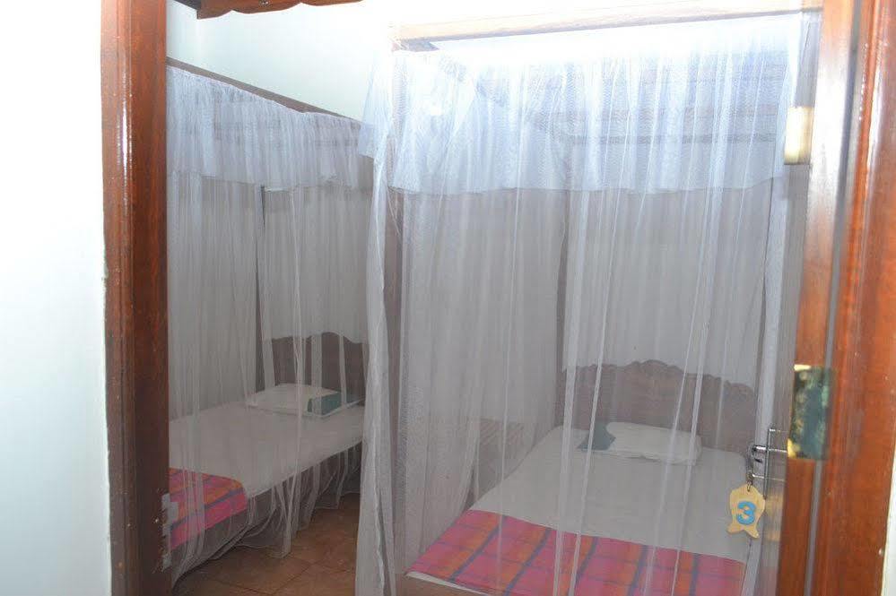 Beach House Negombo Ngoại thất bức ảnh